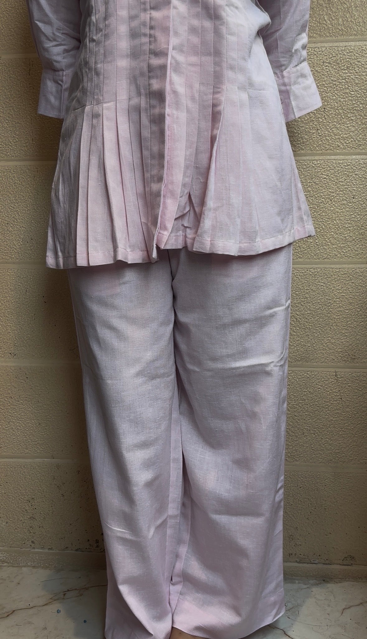 Linevora women blush pleat coord set